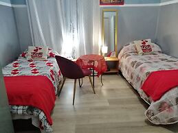 Român Holidays Hostel