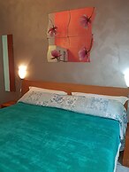 Român Holidays Hostel