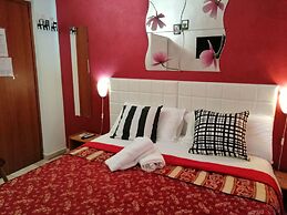 Român Holidays Hostel