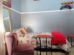 Român Holidays Hostel