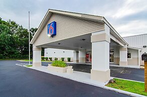 Motel 6 Bay Minette, AL
