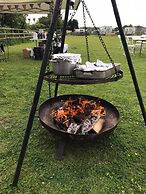 Glamping With Llamas