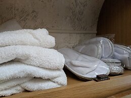 Glamping With Llamas