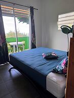 Fare Arana Moorea Guesthouse