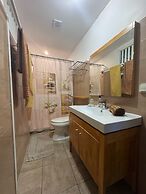 Fare Arana Moorea Guesthouse