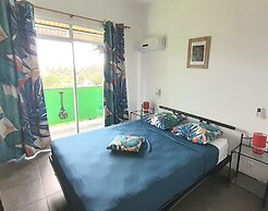 Fare Arana Moorea Guesthouse