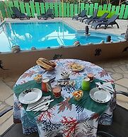 Fare Arana Moorea Guesthouse