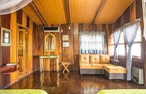 Redwood Beach Resort
