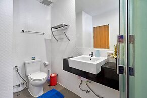 Chic Karon Beach by PHR