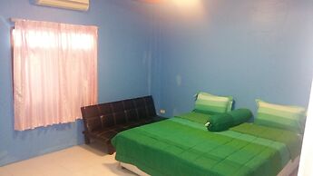 Om Ganesh Hostel - Adults Only