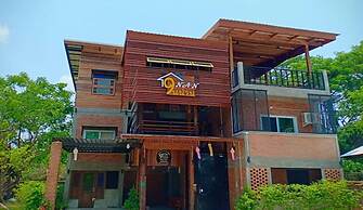 Baan9Nan Guest Home in Nan City