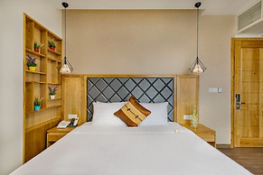 Grand Sunrise Boutique Hotel