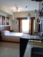 Coleen's Bedsit at Horizons 101