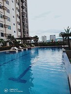 Coleen's Bedsit at Horizons 101