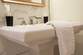 Slow Town Hotel - Reel