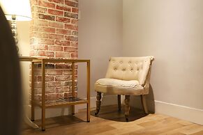 Slow Town Hotel - Reel