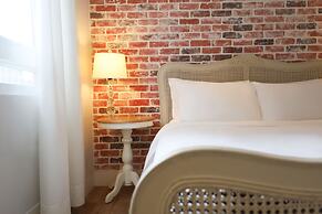 Slow Town Hotel - Reel