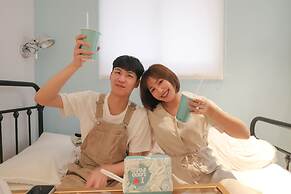 Slow Town Hotel - Reel