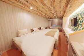 Palm Springs Miyakojima Resort