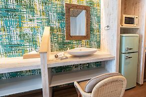 Palm Springs Miyakojima Resort