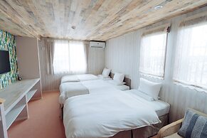 Palm Springs Miyakojima Resort