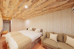 Palm Springs Miyakojima Resort