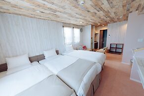 Palm Springs Miyakojima Resort