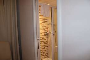 Casa Claudia Giulio Cesare