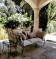 Maison Prestige Roberto Geissini