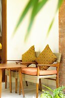 Mina Pelasa Hotel and Resto