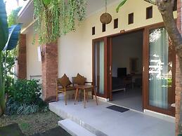 Mina Pelasa Hotel and Resto