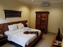 Mina Pelasa Hotel and Resto