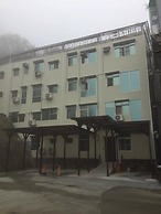 Hale Crane Volcanic Mud Hot Spring Hotel