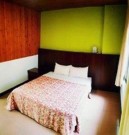 Hale Crane Volcanic Mud Hot Spring Hotel