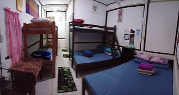 Sun Valley Inn - Hostel