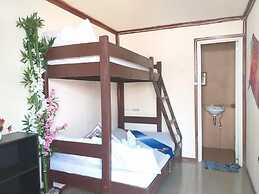 Sun Valley Inn - Hostel