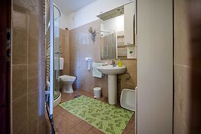 Apartments and Room Rina