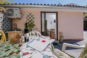 Apartments and Room Rina