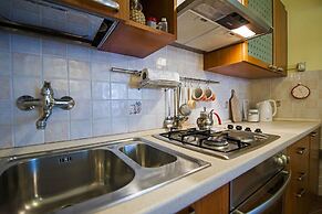 Apartments and Room Rina