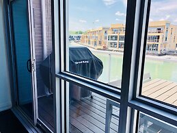 Friday Harbour Resort