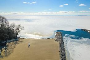 Friday Harbour Resort