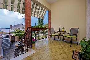 Apartments & Rooms Chiara