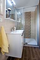 Apartments & Rooms Chiara