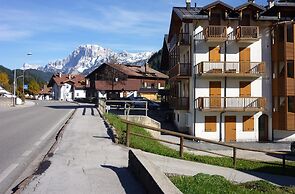 Casa Brostolade