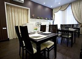 Vasilievskiy Dvor Hotel