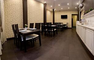 Vasilievskiy Dvor Hotel