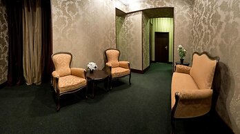 Vasilievskiy Dvor Hotel