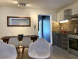 Moderno Departamento Céntrico en SMA