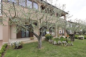 Apartments Monte Grande