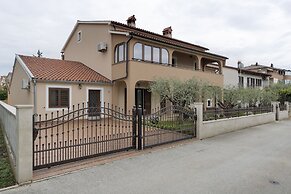 Apartments Monte Grande